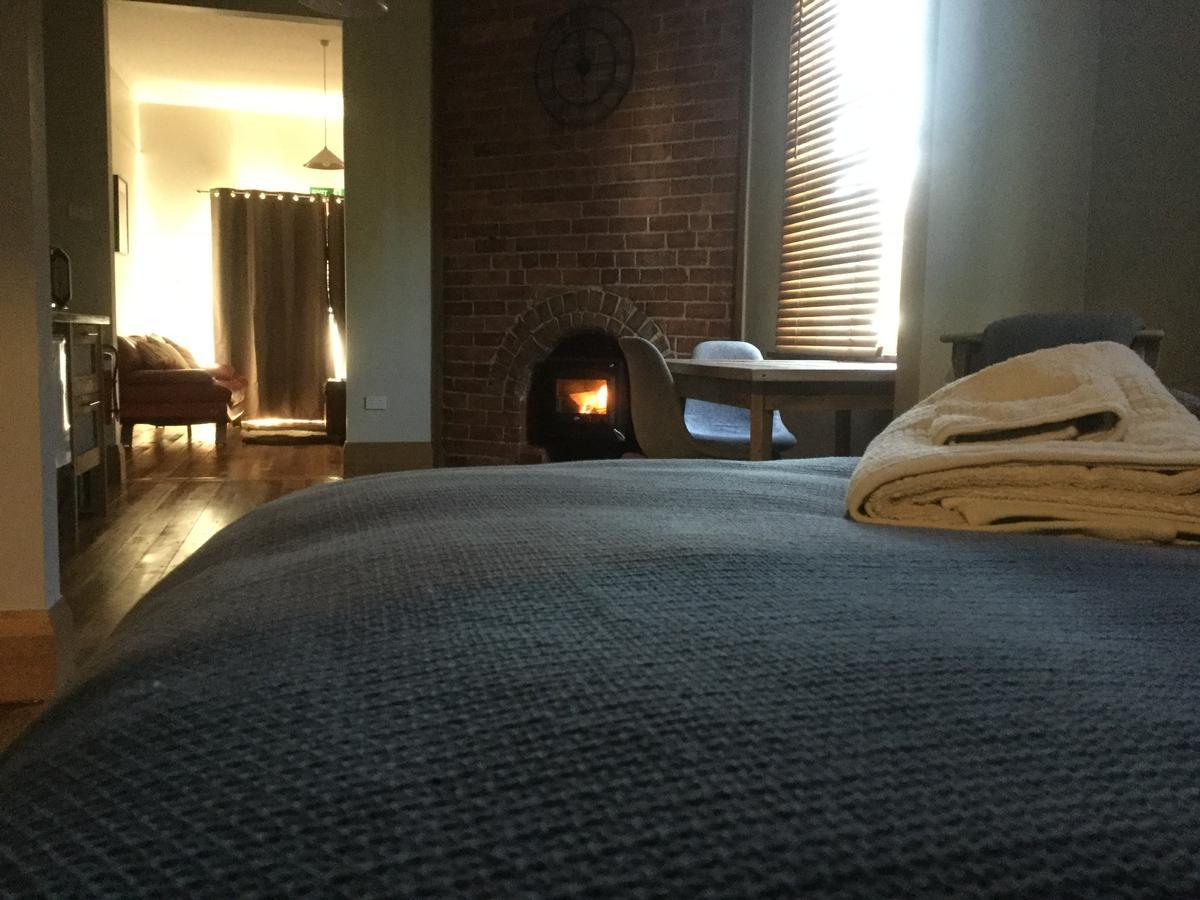 The Station House Apartment Sheffield Bagian luar foto